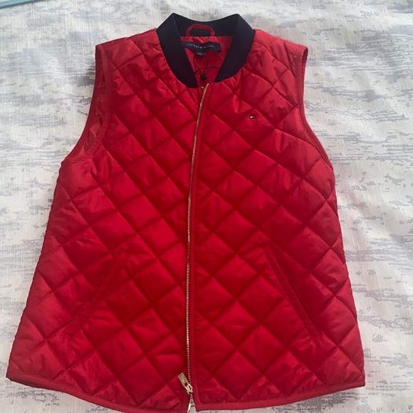 Tommy Hilfiger vest !! - Picture 1 of 4
